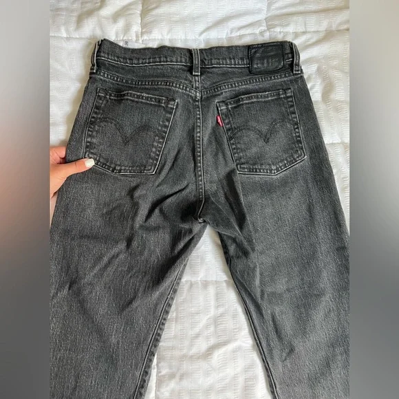 Levi’s Wedgie Straight Women’s Jeans. “Sunset Black” - Picture 8 of 9